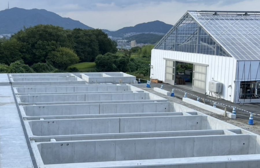 写真：水槽新設工事